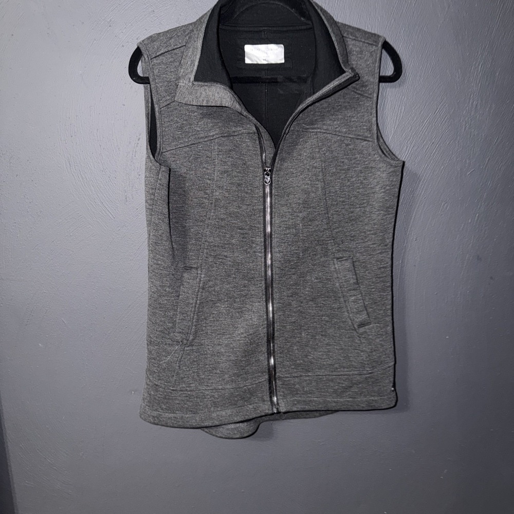 Betsey Johnson Gray Vest Size Medium Womens Performance Fabric